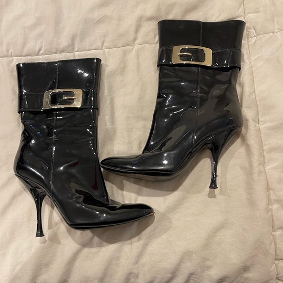 GUCCI Patent Leather VERNICE DIAMOND Silver Buckle Black ANKLE BOOTS! - Picture 9 of 14